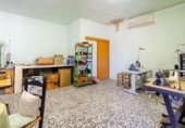Local comercial en venta con 85m² en Arenys de Mar, Riera Bisbe Pol foto