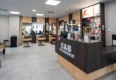 Peluqueria en venta con 221m² en Valdemoro, Avenida Europa foto