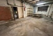 Local comercial Industrial en venta con 395m² en Sabadell, Carrer de Roger de Flor foto