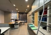 Oficinas en venta con 170m² en Barcelona, en la zona de les Tres Torres, Carrer de Can Ràbia foto