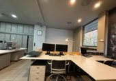 Oficinas en venta con 170m² en Barcelona, en la zona de les Tres Torres, Carrer de Can Ràbia foto