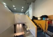 Oficinas en venta con 170m² en Barcelona, en la zona de les Tres Torres, Carrer de Can Ràbia foto