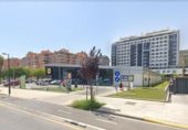310m² commercial premises for sale in Valencia, in the area of Campanar, Plaza Badajoz photo
