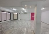 Oficinas en venta con 96m² en Tabernes de Valldigna, Calle de la Barca foto