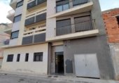 Oficina
en venda
amb 64m² a la Vall d'Uixó, Calle 6 foto