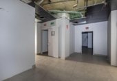 Local comercial en venta con 440m² en Granada, en la zona de Barrio de la Virgen, Calle San Pedro Mártir foto