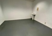 827m² commercial premises for sale in Albacete, Calle Teruel photo