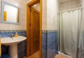 334m² commercial premises for sale in Almeria, Calle Andrés Cassinello photo