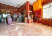 334m² commercial premises for sale in Almeria, Calle Andrés Cassinello photo