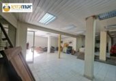 Local comercial en venta con 850m² en Sant Feliu de Llobregat, Carrer de Josep Ricart foto