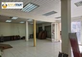 Local comercial en venta con 850m² en Sant Feliu de Llobregat, Carrer de Josep Ricart foto