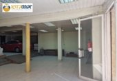 Local comercial en venta con 850m² en Sant Feliu de Llobregat, Carrer de Josep Ricart foto