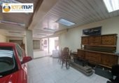 Local comercial en venta con 850m² en Sant Feliu de Llobregat, Carrer de Josep Ricart foto