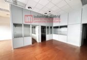 155m² office for sale in Coslada, Calle Andorra photo