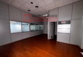 155m² office for sale in Coslada, Calle Andorra photo