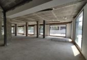 Local comercial en venta con 390m² en Lérida, Carrer de Fontanet foto