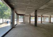 Local comercial en venta con 390m² en Lérida, Carrer de Fontanet foto