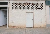 111m² commercial premises for sale in Montijo, Calle de Donoso Cortés photo