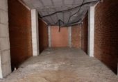 111m² commercial premises for sale in Montijo, Calle de Donoso Cortés photo
