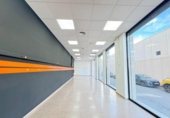 Local comercial en venta con 83m² en Petrer foto