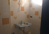 Local comercial en venta con 240m² en Mondragón, Calle Aldaigain foto