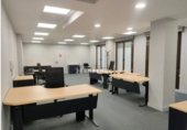 170m² office for sale in Logroño photo