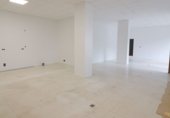 Local comercial en venta con 137m² en Vitoria, en la zona de Santiago foto
