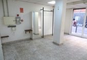 Local comercial en alquiler con 130m² en Barcelona, en la zona de Vilapicina i la Torre Llobeta foto