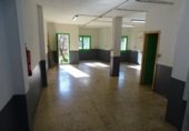 Local comercial en alquiler con 130m² en Barcelona, en la zona de Vilapicina i la Torre Llobeta foto