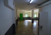 Local comercial en alquiler con 130m² en Barcelona, en la zona de Vilapicina i la Torre Llobeta foto