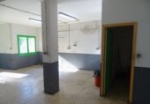 Local comercial en alquiler con 130m² en Barcelona, en la zona de Vilapicina i la Torre Llobeta foto