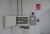 Local comercial en alquiler con 130m² en Barcelona, en la zona de Vilapicina i la Torre Llobeta foto
