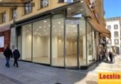 Local comercial en alquiler con 206m² en Santander, Calle Puente foto