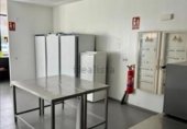208m² commercial premises industrial for rent, assignment in Alcobendas, Calle Sepúlveda photo
