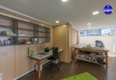 72m² commercial premises for sale in Irun, Calle José Egino photo