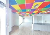 Local comercial en venta con 144m² en el Vendrell, Avinguda del Baix Penedès foto