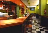 170m² bar for sale in Pamplona, in the area of Iturrama, Avenida de Sancho El Fuerte photo