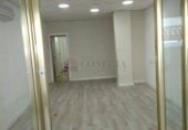 50m² commercial premises for sale in Granada, in the area of Royal Hospital Neighborhood, Avenida de la Constitución photo