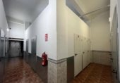 Local comercial en venta con inquilinos con 161m² en Valencia, en la zona de Vara de Quart, Calle Archiduque Carlos foto