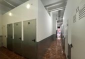 Local comercial en venta con inquilinos con 161m² en Valencia, en la zona de Vara de Quart, Calle Archiduque Carlos foto
