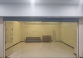 Local comercial en venta con 110m² en Vilanova i la Geltrú, en la zona de Centrevila, Carrer del Vapor foto