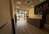 Local comercial en venta con 60m² en Benidorm foto