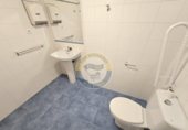 Local comercial en alquiler con 100m² en Vigo, Doblada foto
