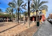 Local comercial
en venda
amb 60m² a Elx, Calle Federico García Lorca foto