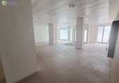 Local comercial en venta con 178m² en Burgos, en la zona de Gamonal, Pasaje del Mercado foto