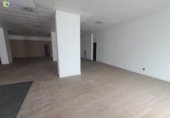 Local comercial en venta con 178m² en Burgos, en la zona de Gamonal, Pasaje del Mercado foto