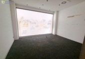 Local comercial en venta con 178m² en Burgos, en la zona de Gamonal, Pasaje del Mercado foto