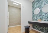 Local comercial en venta con 62m² en Granada, en la zona de Villa Argaz foto