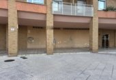130m² locaux commerciaux pour location à Oviède, dans le quartier de La Florida, photo