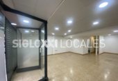 65m² bureaux pour location à Barcelone, dans le quartier de Porta, Carrer de Santa Pau photo